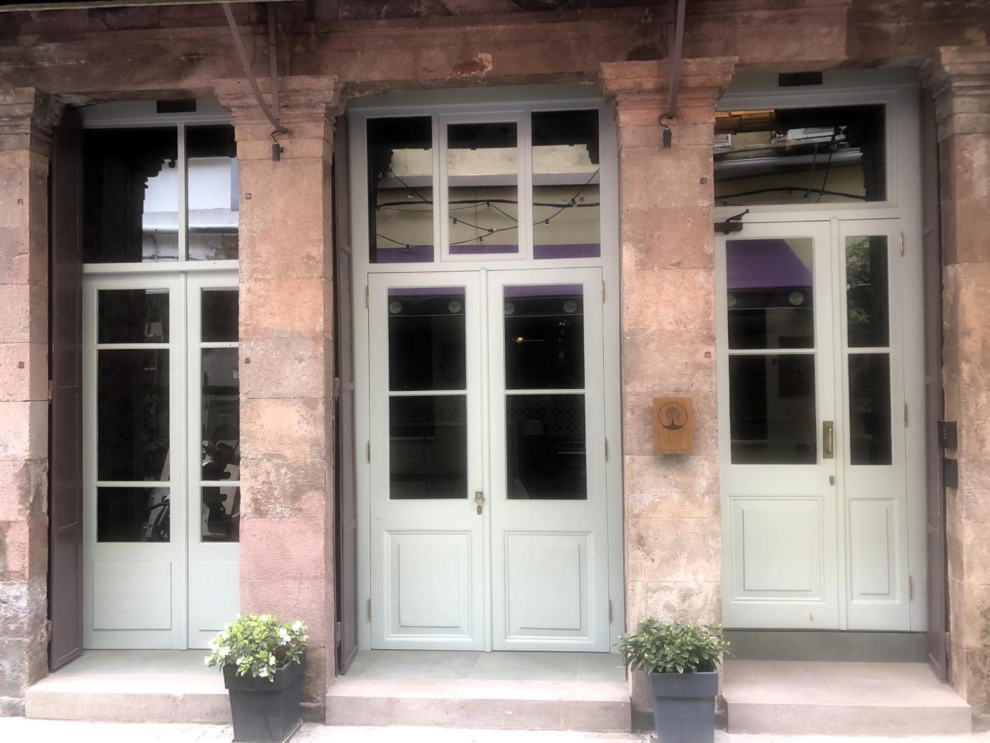 Issa Lesvos Hostel Mytilene Exterior photo